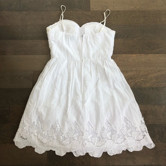 City Studio Dresses Romantic White Summer Dress With Builtin Bra